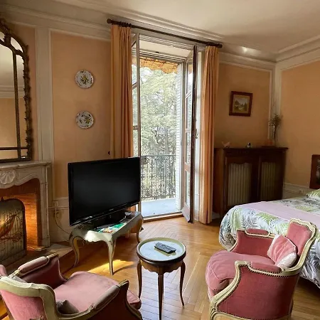 Spacieux Avec Balcon, Centre-ville D'aix-les-bains, Proche Thermes, Digicode, Wi-fi - Fr-1-555-87 Apartment Aix-les-Bains