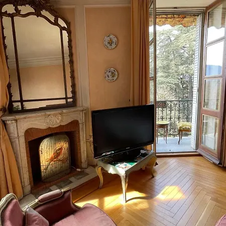 Grand Centre-ville Avec Balcon Et Wifi - Fr-1-555-87 Apartment Aix-les-Bains