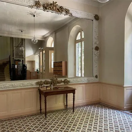 Apartment Spacieux Avec Balcon, Centre-ville D'aix-les-bains, Proche Thermes, Digicode, Wi-fi - Fr-1-555-87 Aix-les-Bains