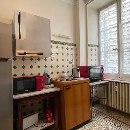 Grand Avec Balcon Au Cœur D'aix-les-bains - Fr-1-555-87 Appartement *