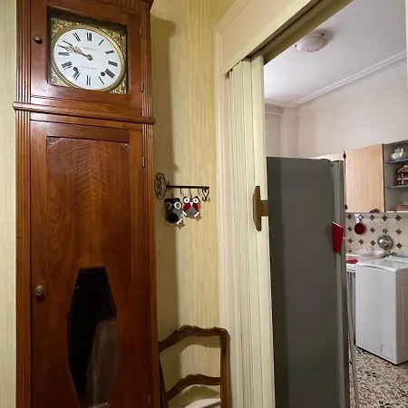 Grand Avec Balcon Au Cœur D'aix-les-bains - Fr-1-555-87 Appartement Aix-les-Bains