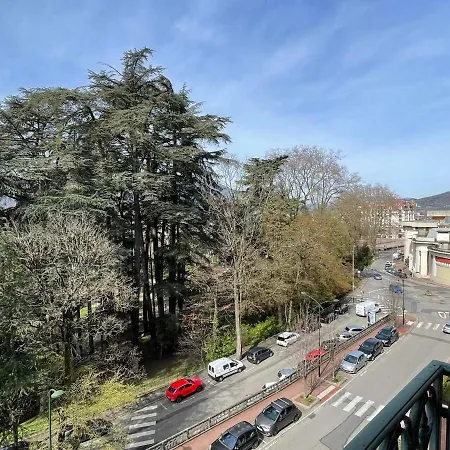 Spacieux Avec Balcon, Centre-ville D'aix-les-bains, Proche Thermes, Digicode, Wi-fi - Fr-1-555-87 Apartment *